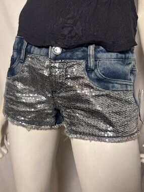 Almost Famous Size 5 Silver Sequin Denim Cutoff Shorts Y2K Low Rise